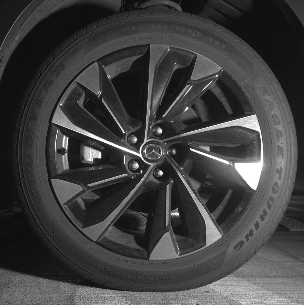 Used 2025 MAZDA CX-50 2.5 Hybrid w/ Premium Plus Pkg image 12