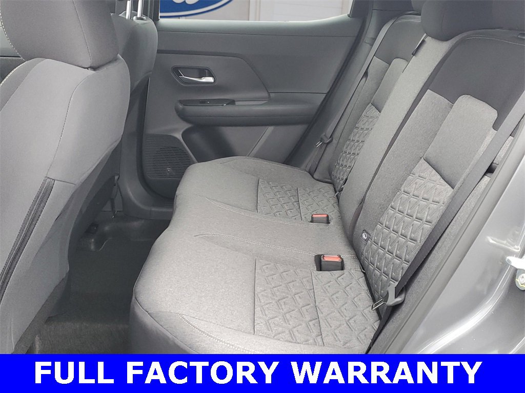 Used 2025 Nissan Kicks SV w/ SV Premium Package image 10