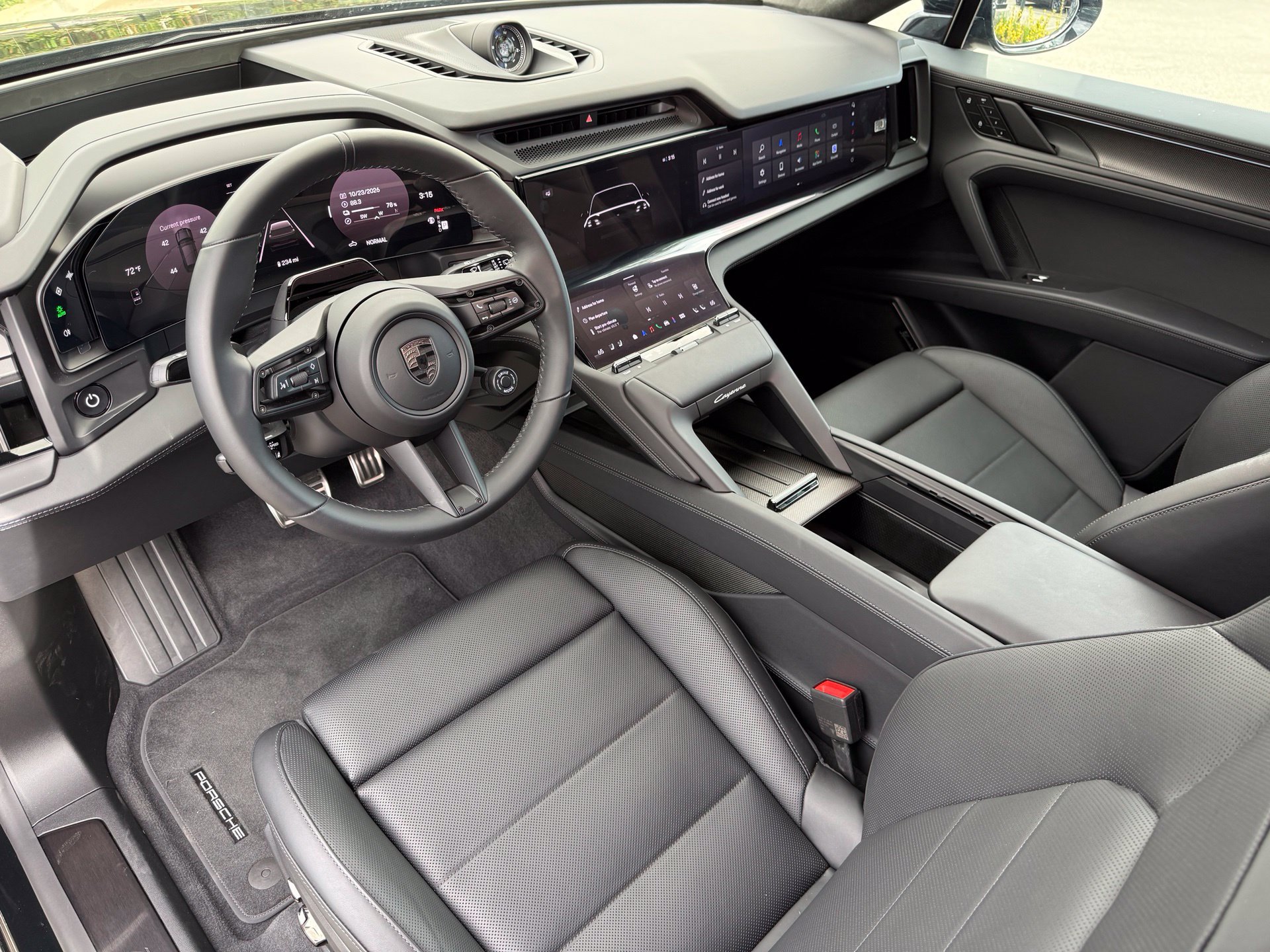 New 2026 Porsche Cayenne Turbo AWD/4WD image 4