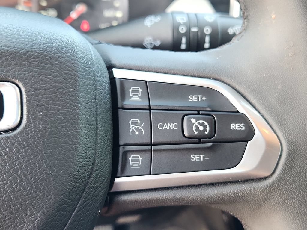 Certified 2025 Jeep Compass Limited AWD/4WD image 19