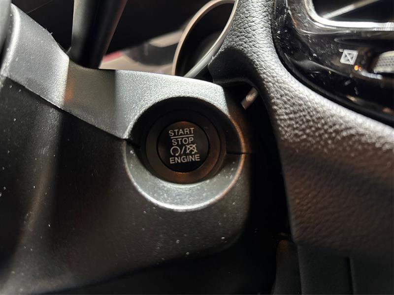 Used 2018 Jeep Compass Latitude image 23