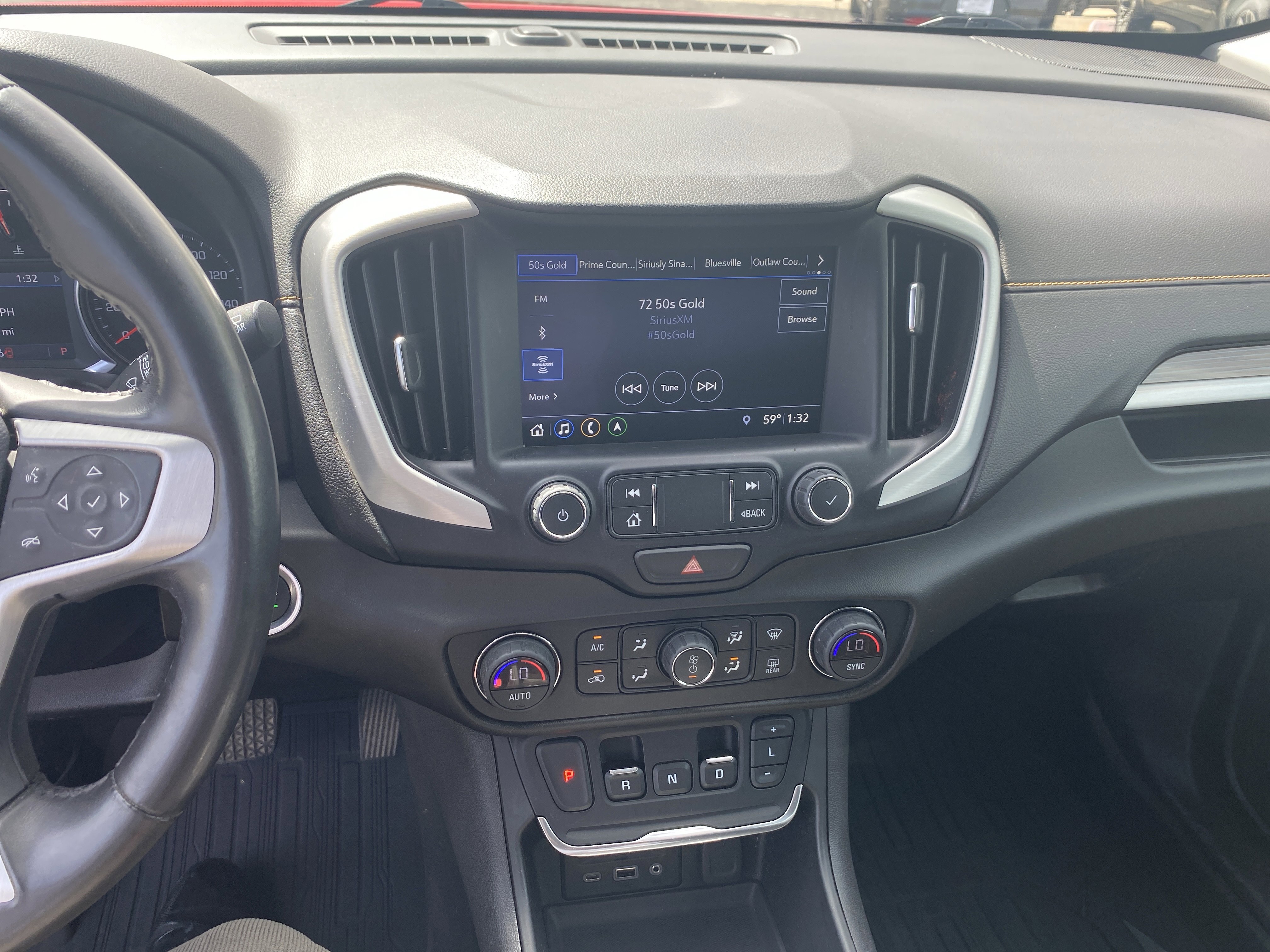 Used 2019 GMC Terrain SLE w/ Driver Convenience Package image 13