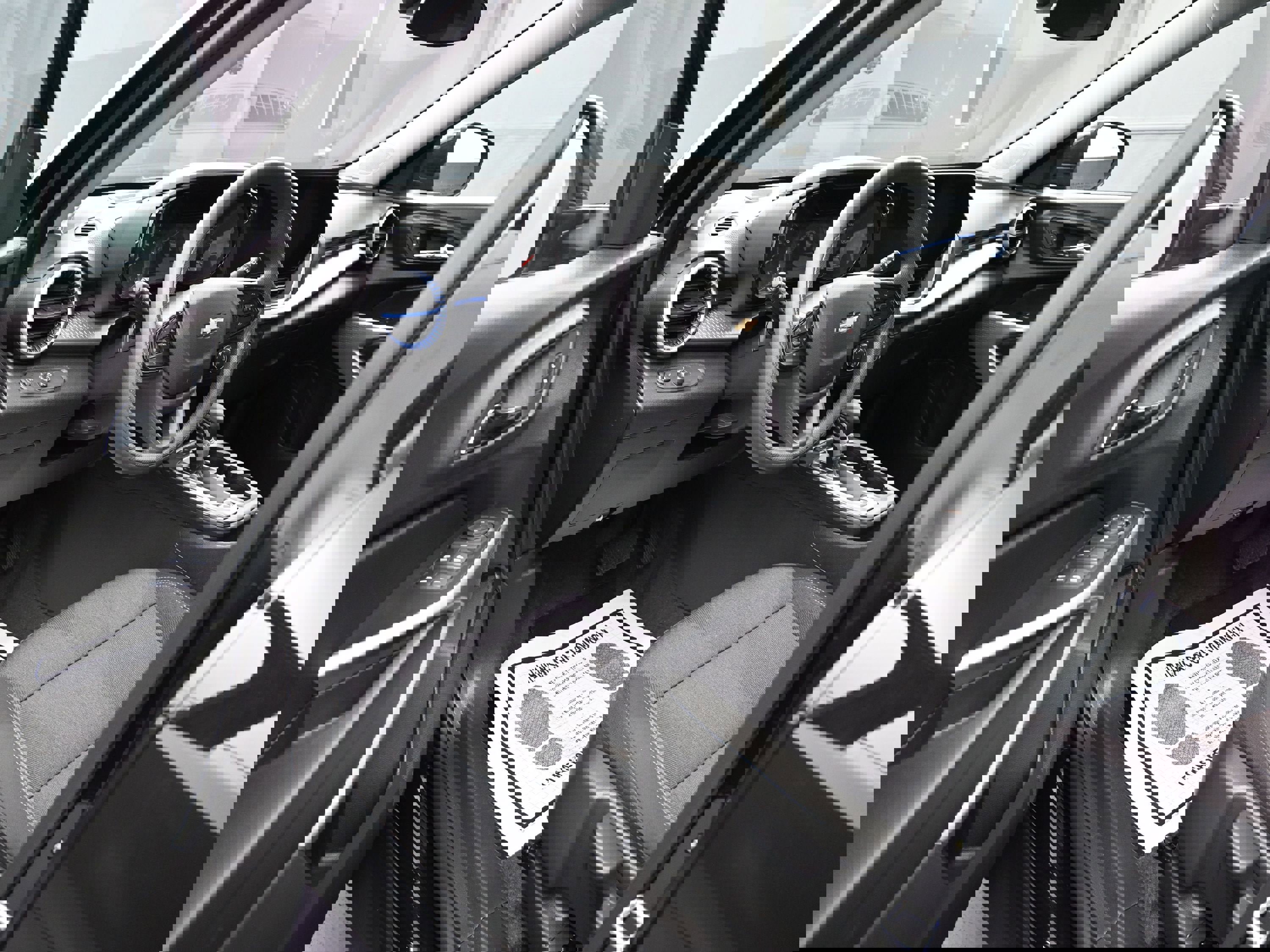 Certified 2025 Chevrolet Trax LS w/ LS Convenience Package image 9