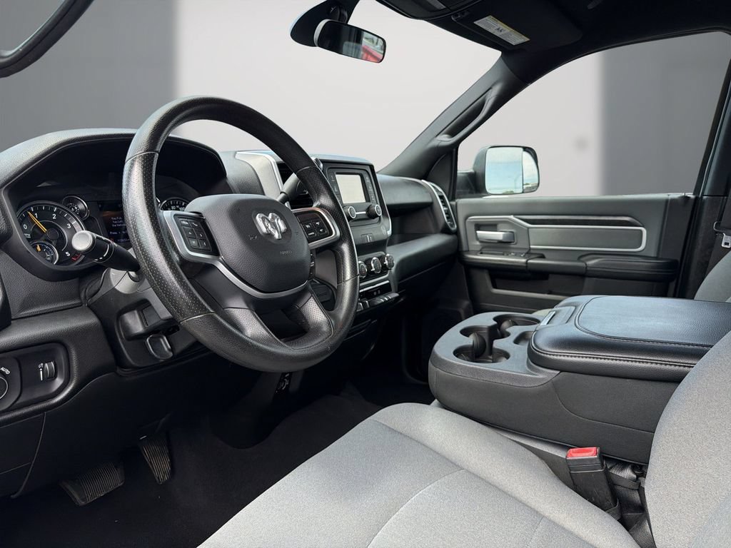 Used 2021 RAM 3500 Big Horn AWD/4WD image 15