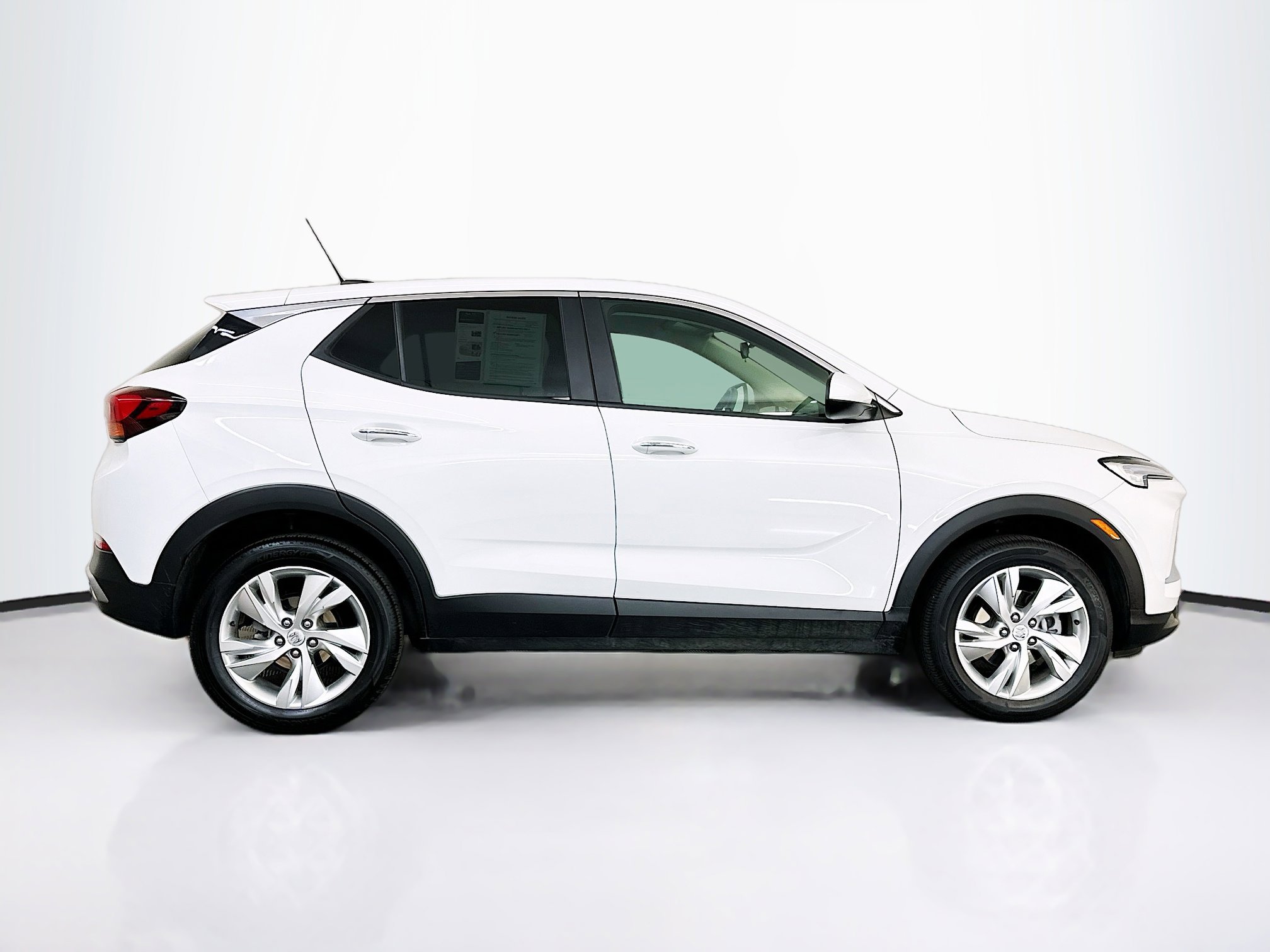 Used 2025 Buick Encore GX Preferred image 10