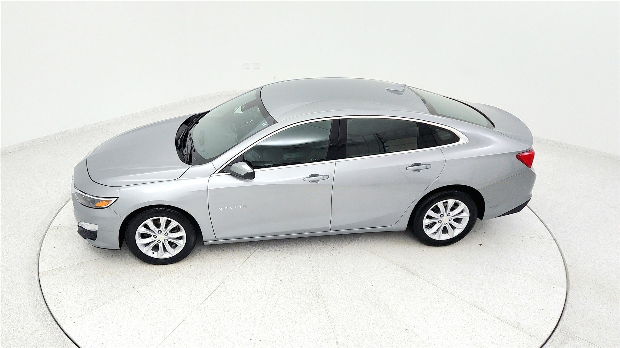 Used 2025 Chevrolet Malibu LT image 32