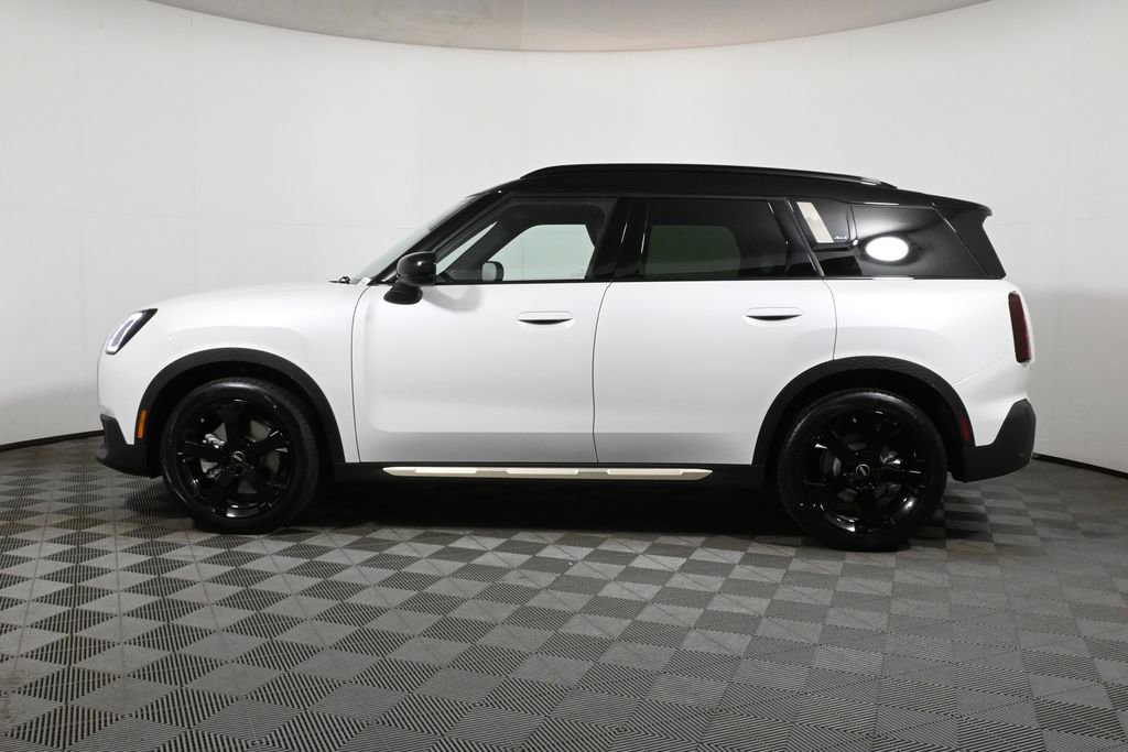 New 2025 MINI Cooper Countryman S w/ Comfort Package Max image 2