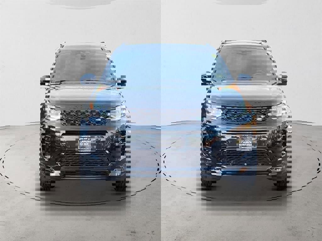 New 2025 Land Rover Discovery Sport Dynamic SE image 2