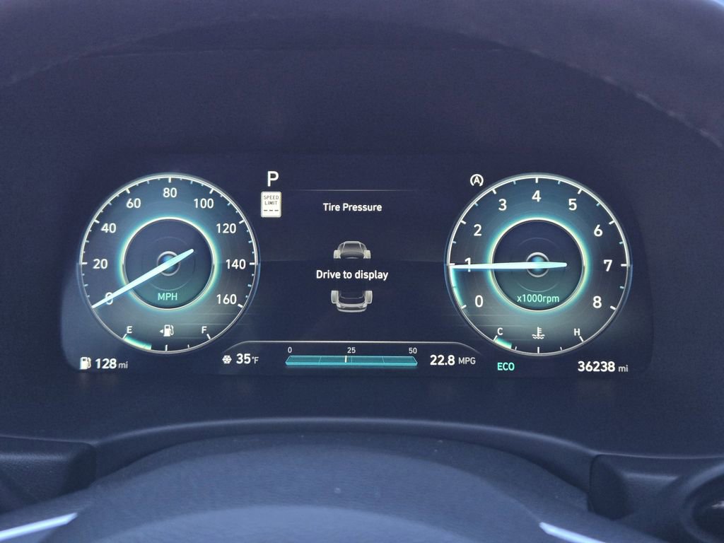 Used 2024 Hyundai Palisade Calligraphy image 11