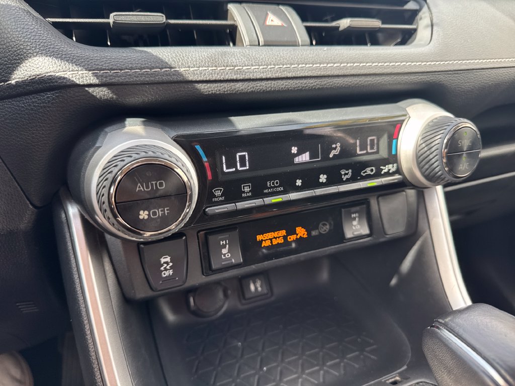 Used 2019 Toyota RAV4 XLE w/ Convenience Package AWD/4WD image 20