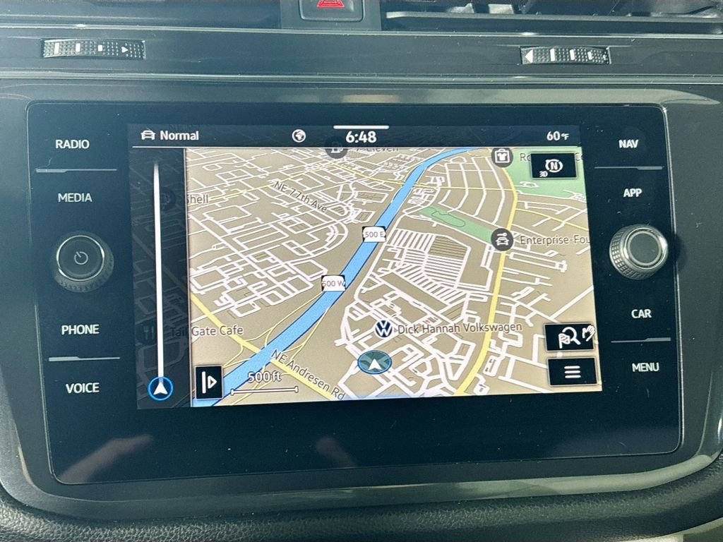 Certified 2024 Volkswagen Tiguan SEL R-Line image 16