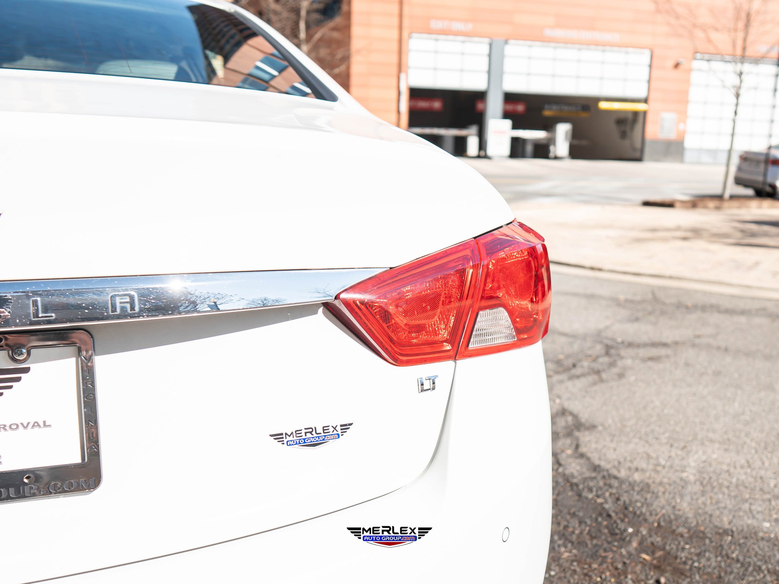 Used 2015 Chevrolet Impala LT w/ Convenience Package image 43