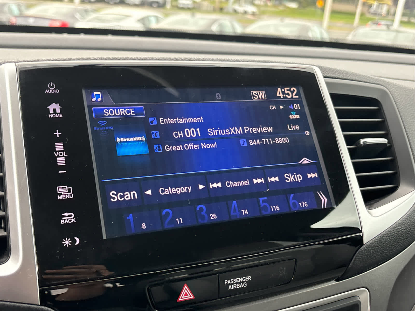 Used 2017 Honda Pilot EX-L image 12