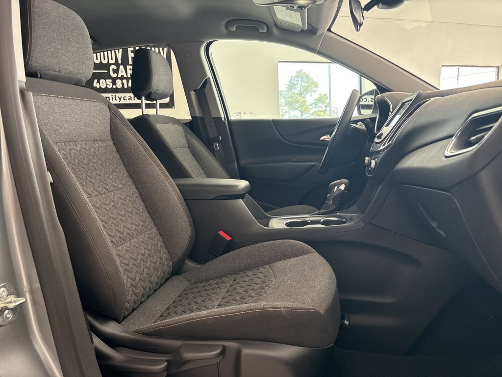 Used 2024 Chevrolet Equinox LT AWD/4WD image 27