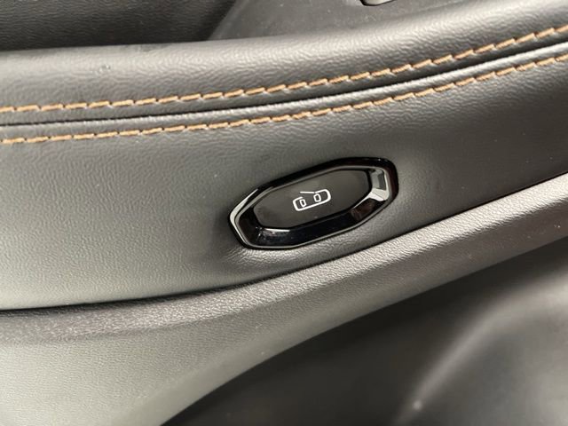 New 2026 Jeep Cherokee Limited image 19