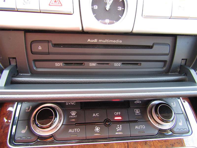 Used 2014 Audi A8 3.0T w/ Premium Package image 25