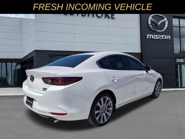 Used 2022 MAZDA MAZDA3 s image 3