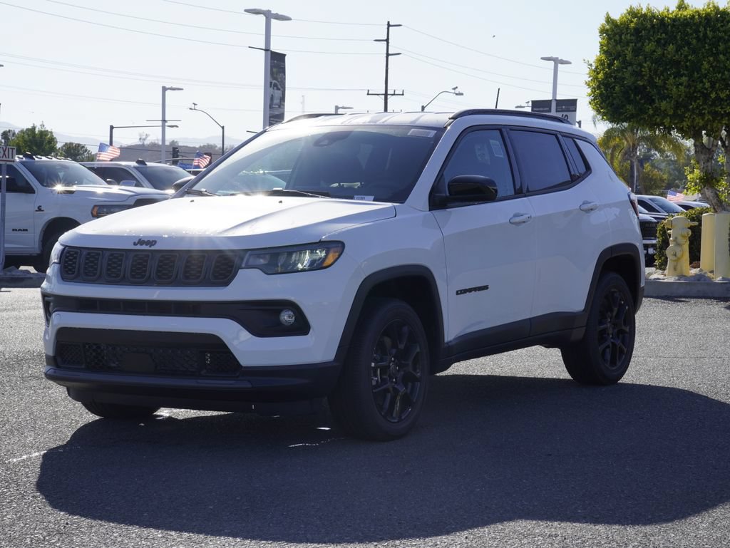 New 2026 Jeep Compass Latitude AWD/4WD image 8
