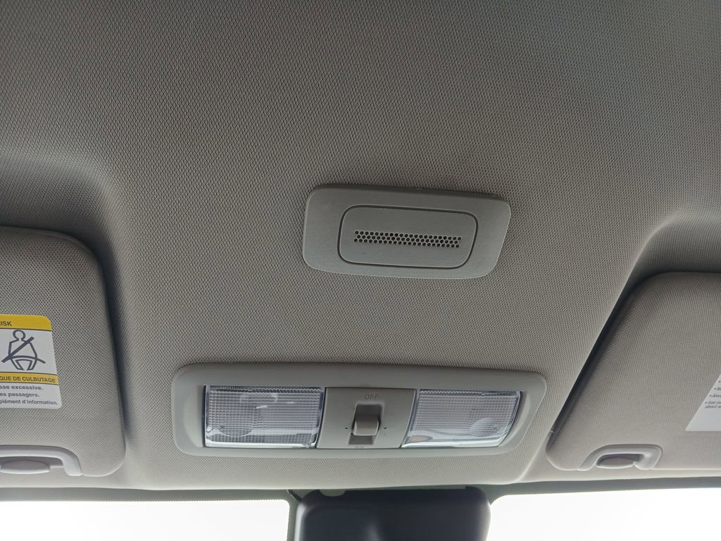 Used 2022 Nissan Frontier S RWD image 14