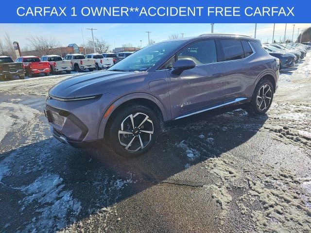 Used 2025 Chevrolet Equinox EV LT w/ Convenience Package image 9