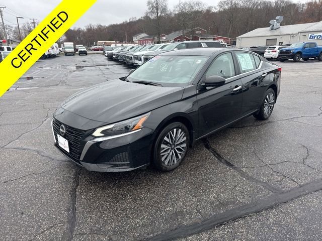 Used 2024 Nissan Altima 2.5 SV AWD/4WD image 5