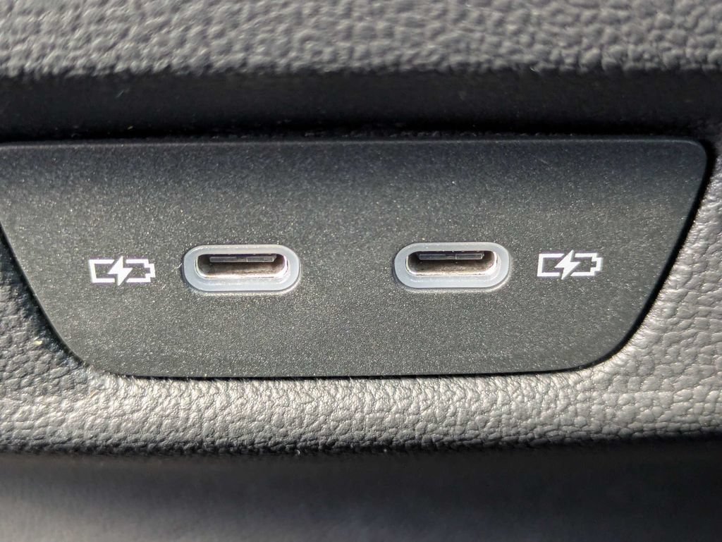 Used 2026 Volkswagen Tiguan S AWD/4WD image 16