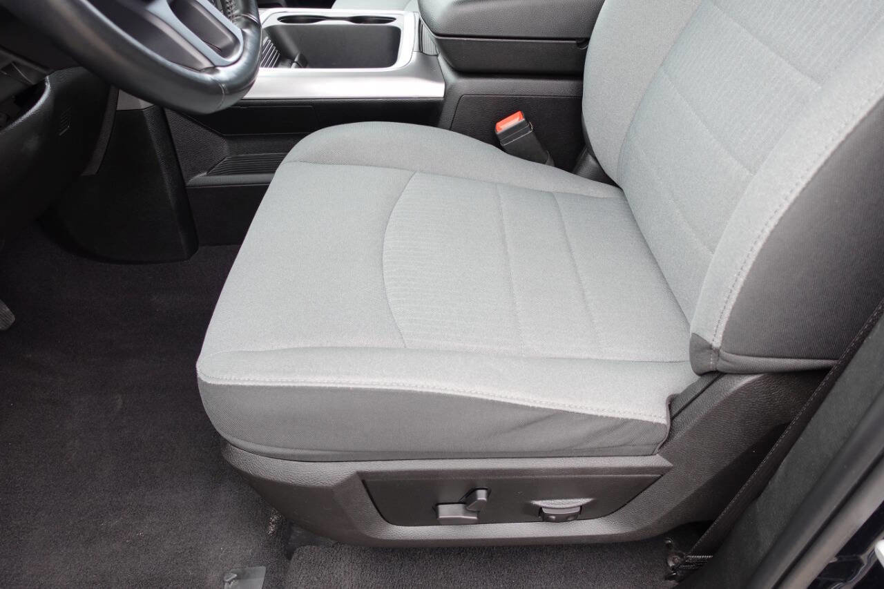 Used 2022 RAM 1500 Express w/ Wheel & Sound Group image 13