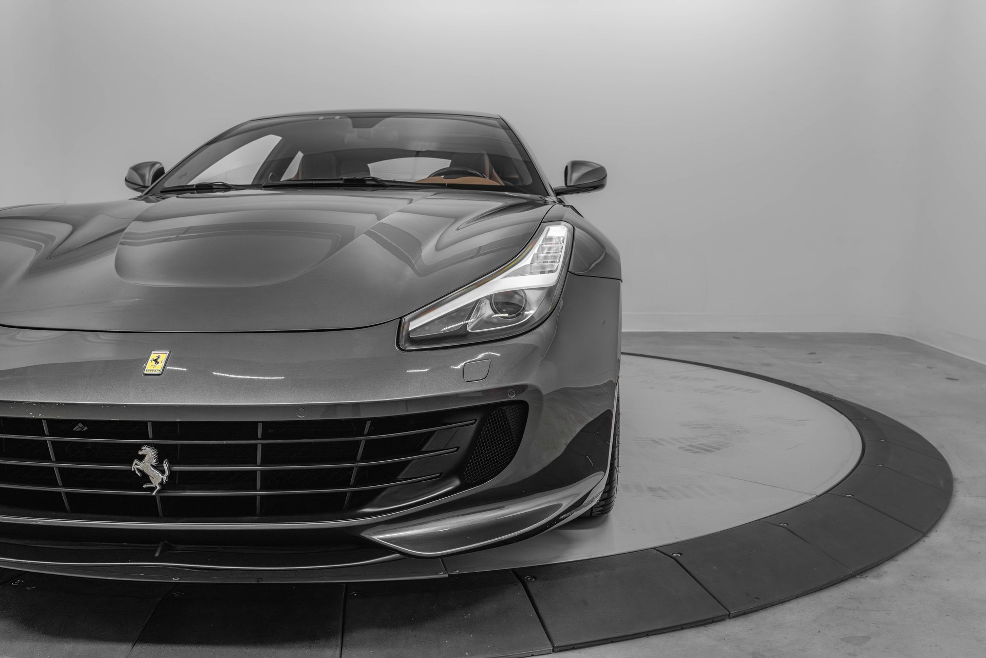Certified 2019 Ferrari GTC4Lusso V12 image 49
