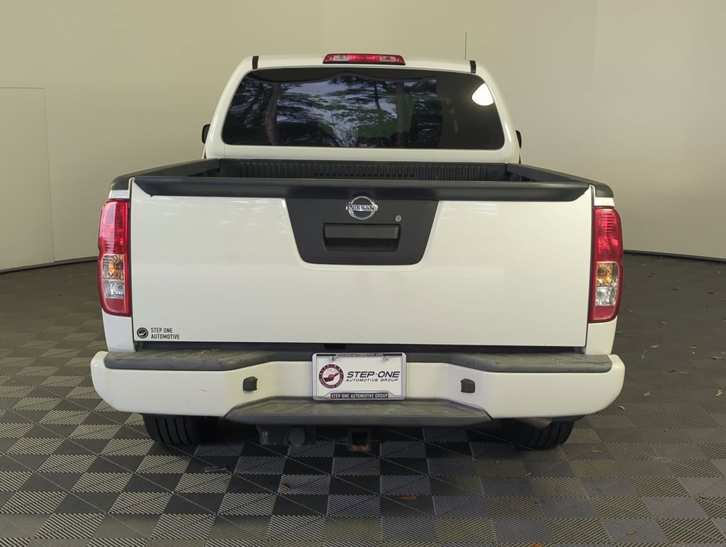Used 2020 Nissan Frontier S w/ S Utility Package image 6