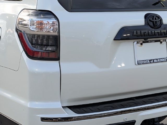 Used 2021 Toyota 4Runner Nightshade AWD/4WD image 8