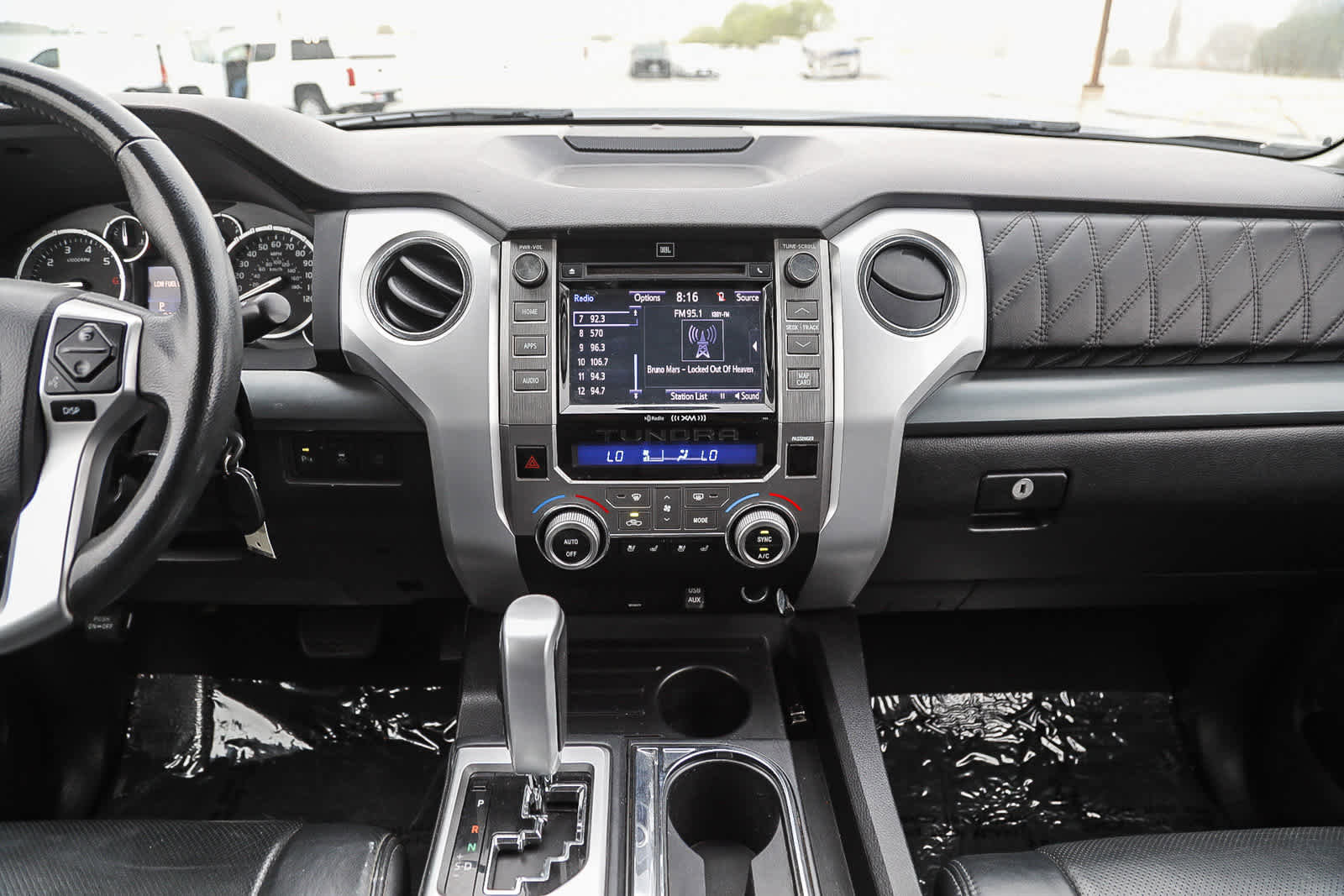 Used 2015 Toyota Tundra Platinum image 13