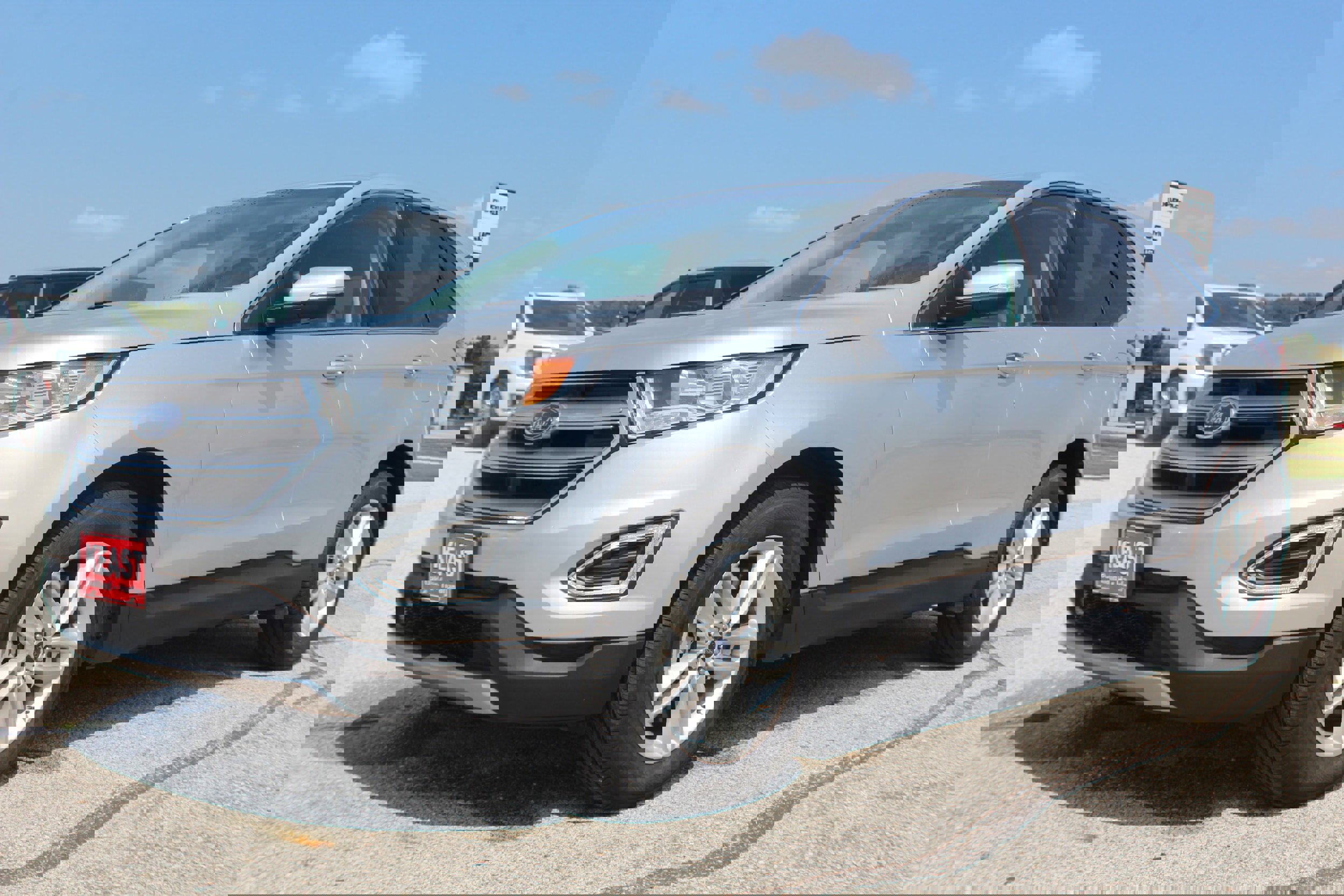 Used 2016 Ford Edge SEL w/ Equipment Group 201A image 1