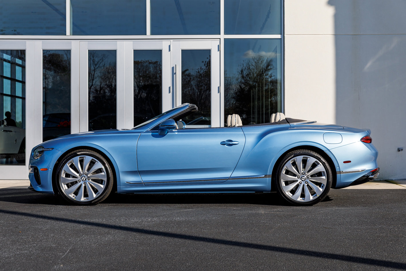New 2026 Bentley Continental GTC image 5