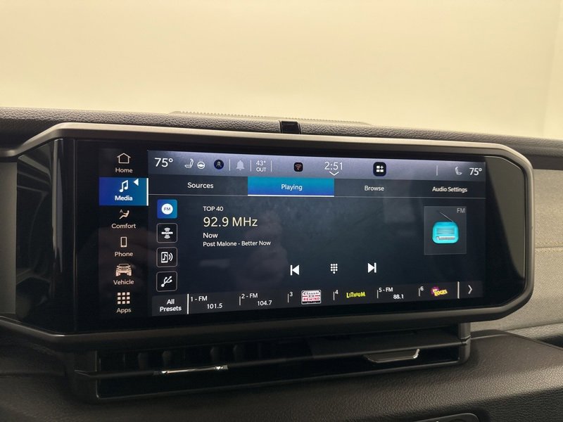 Certified 2026 Jeep Wrangler Willys image 27