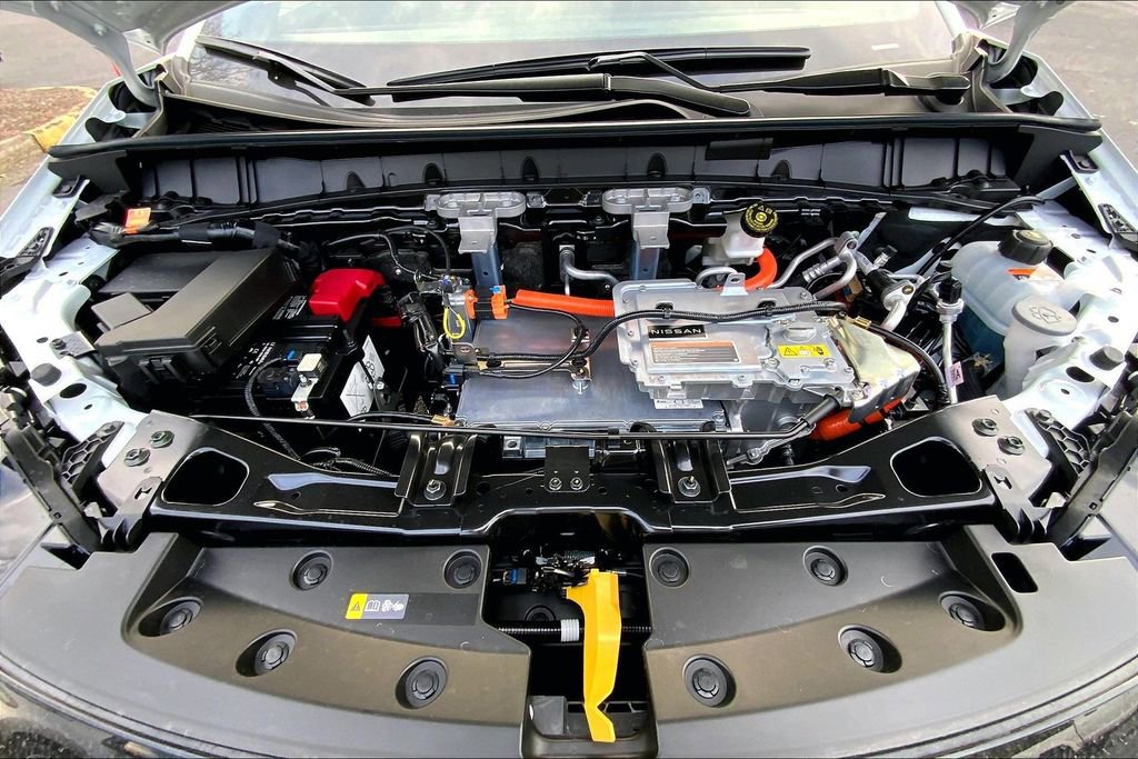 New 2026 Nissan Leaf w/ Floor Mat Package (S+) image 5