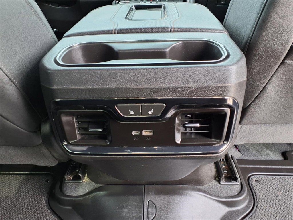 Used 2022 GMC Sierra 1500 AT4 w/ AT4 Preferred Package image 18