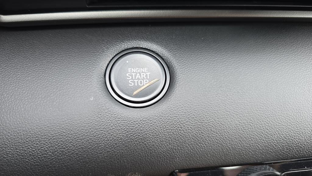 New 2026 Hyundai Elantra Sport FWD image 23