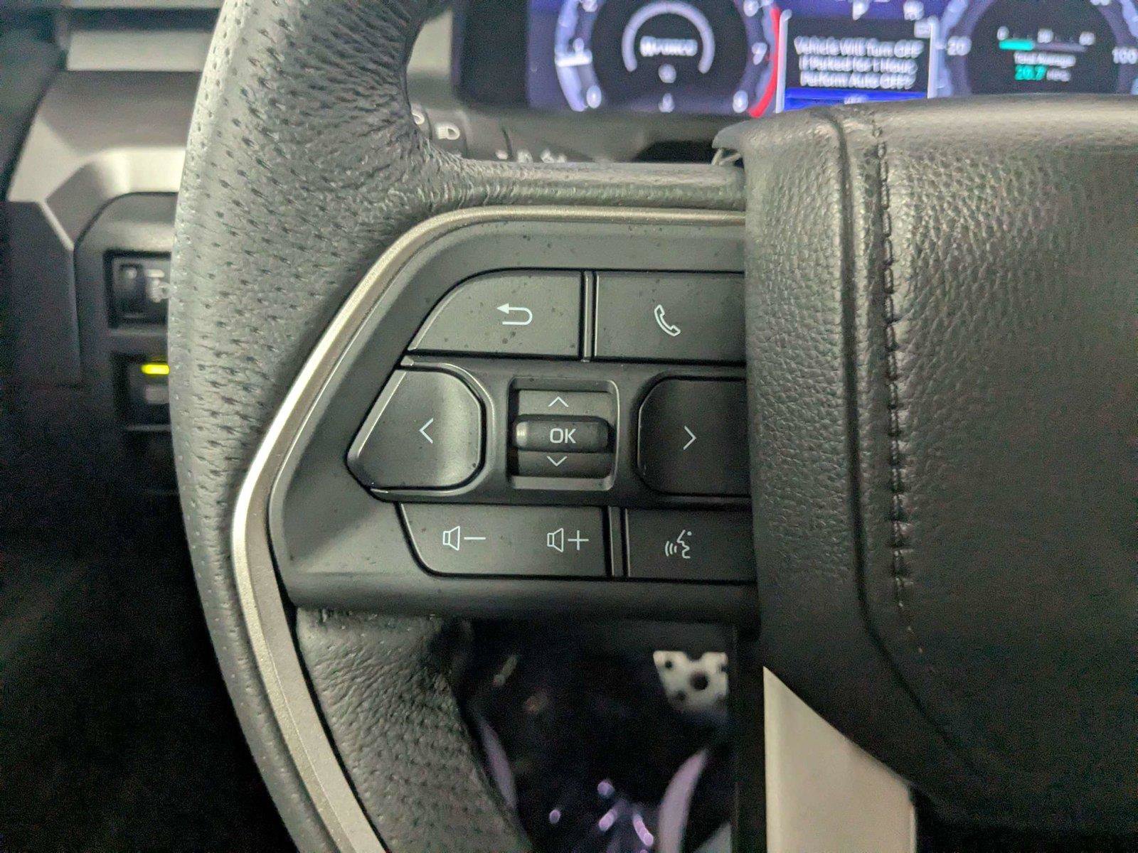 Certified 2025 Toyota Tacoma TRD Sport AWD/4WD image 14