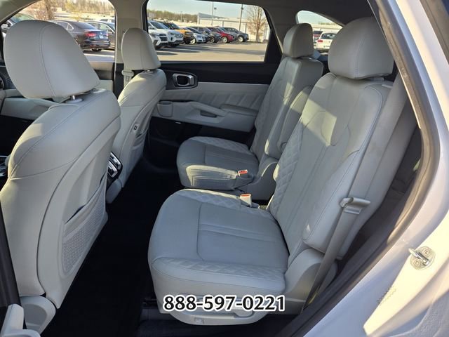 Used 2021 Kia Sorento SX image 11