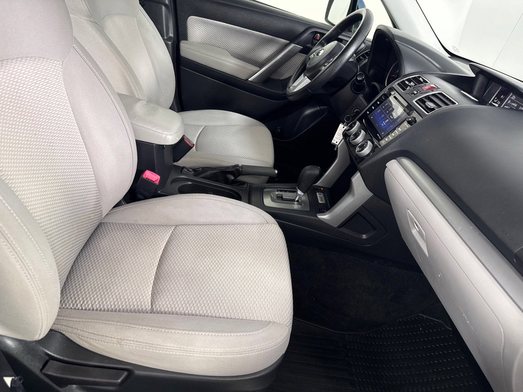 Used 2017 Subaru Forester 2.5i Premium w/ All-Weather Package image 24