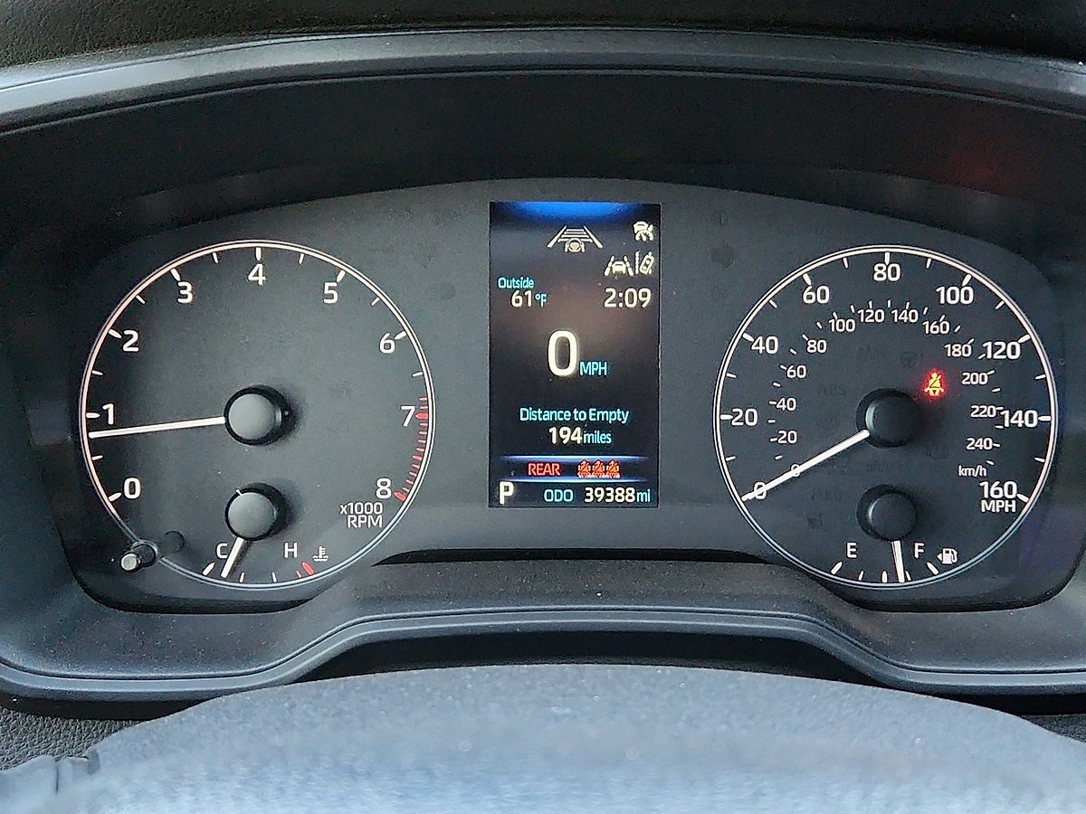 Used 2024 Toyota Corolla SE image 10