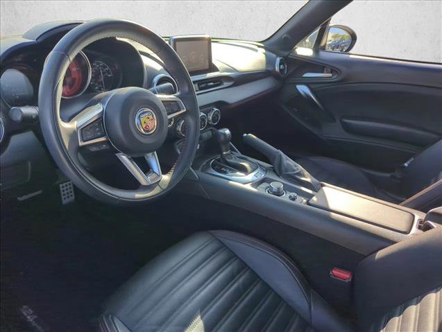 Used 2018 FIAT 124 Spider Abarth w/ Convenience Group image 6