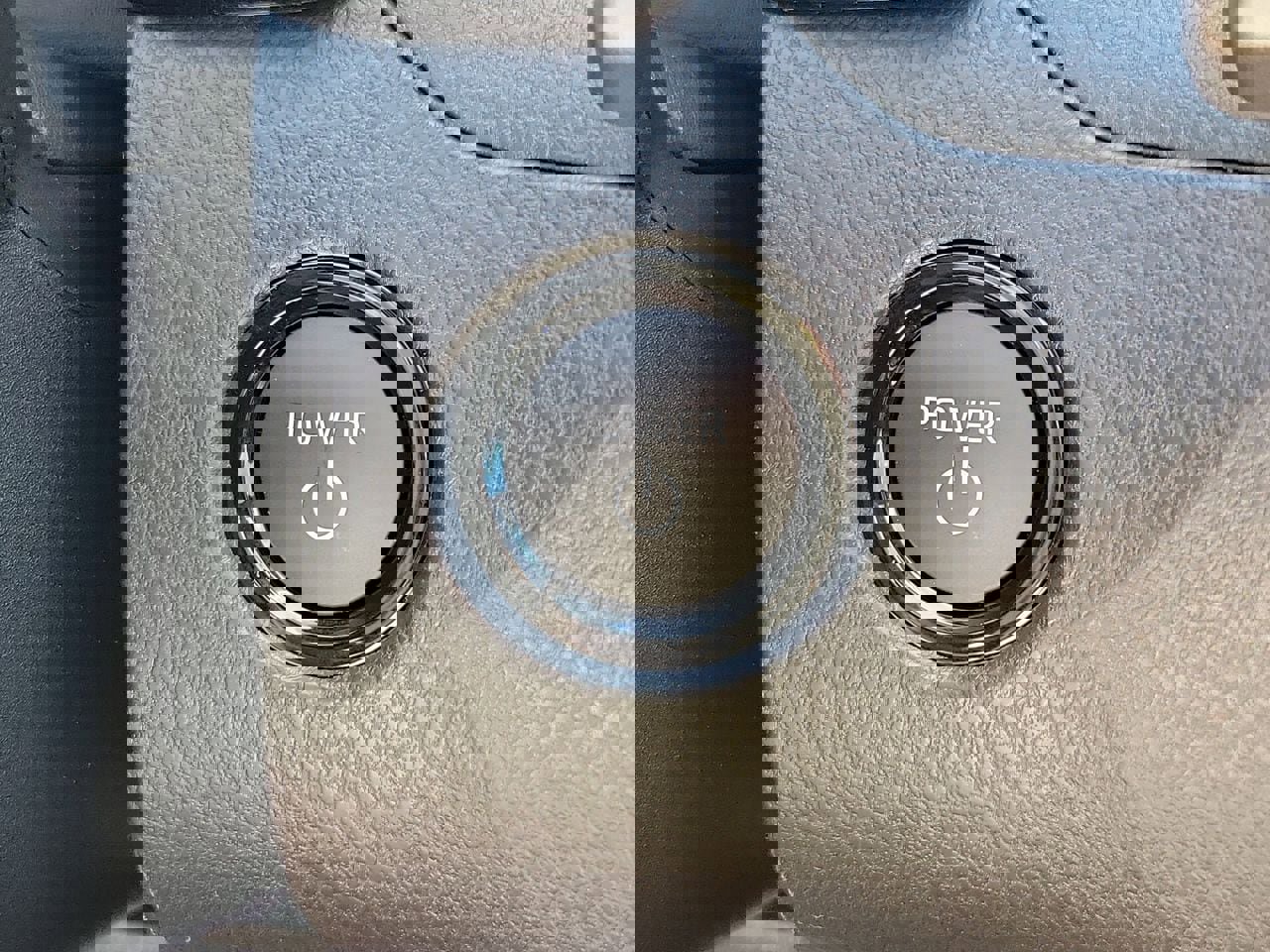 New 2026 Toyota Camry SE FWD image 30