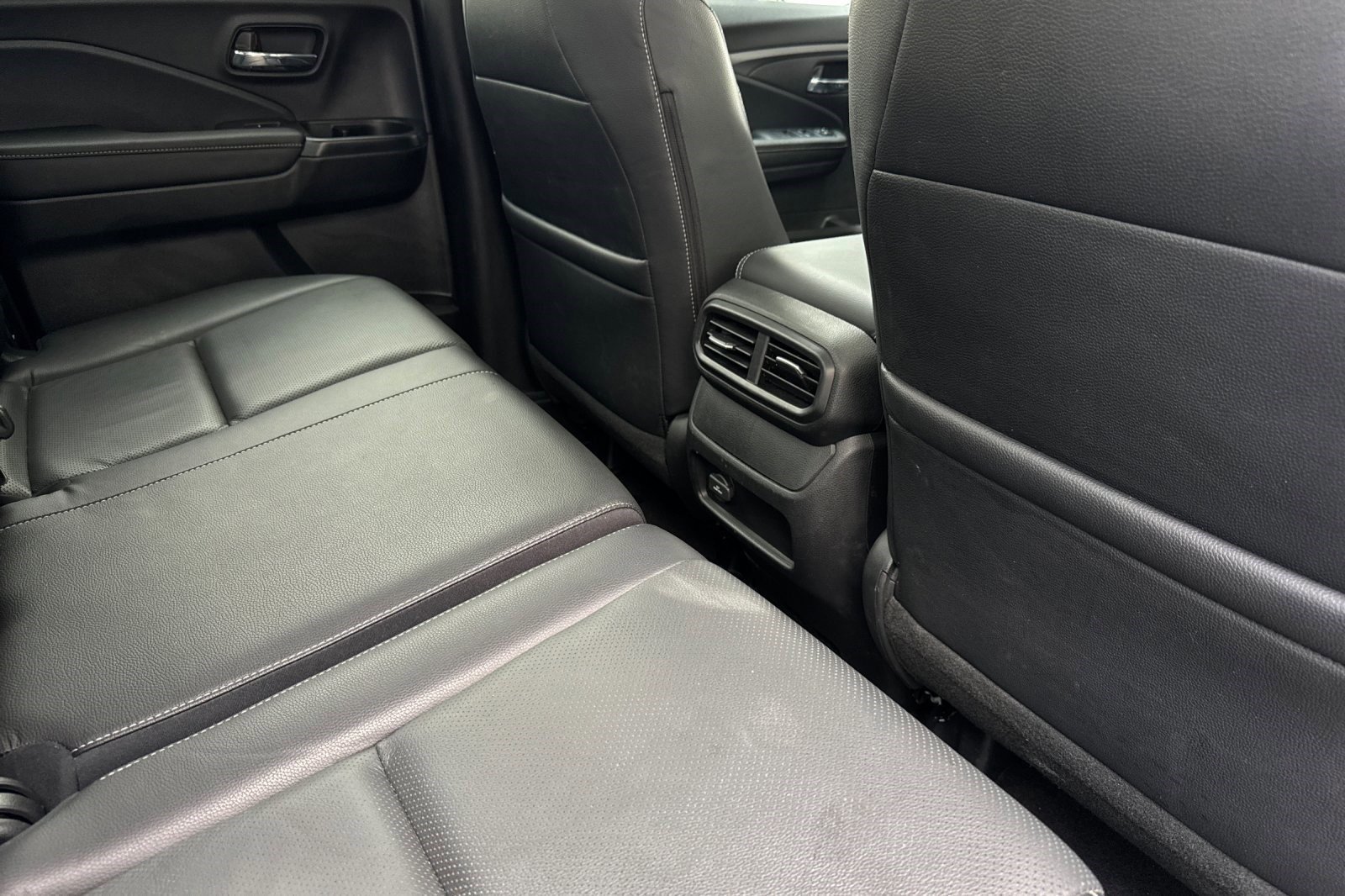 Used 2025 Honda Ridgeline RTL image 30