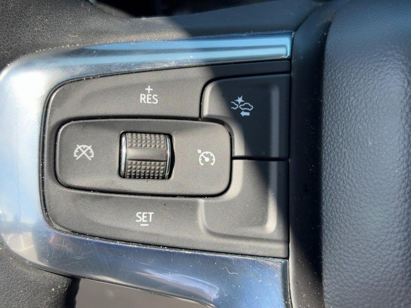 Used 2023 Chevrolet Blazer LT w/ Midnight/Sport Edition image 17