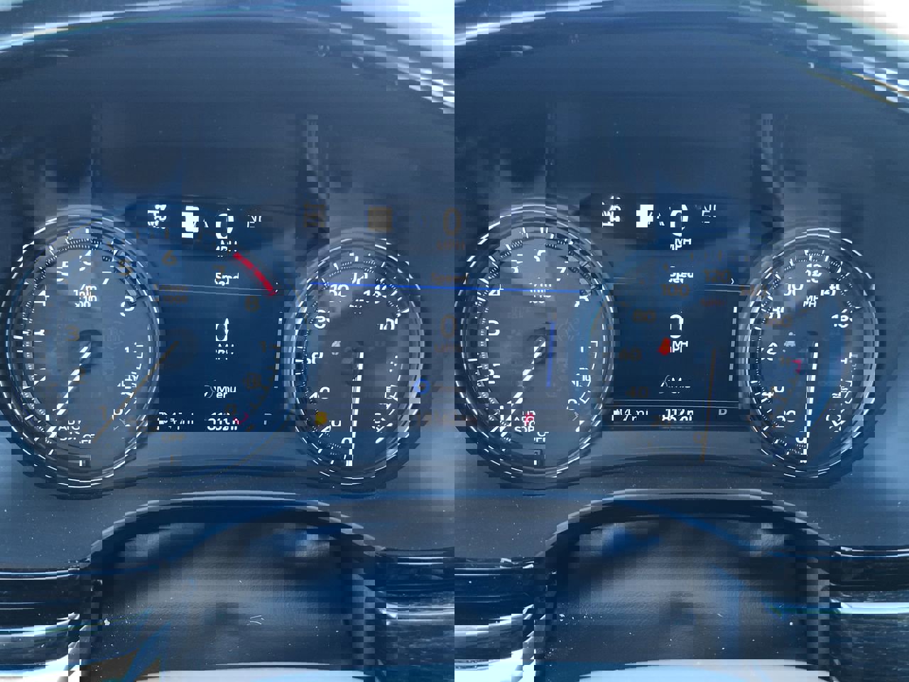 Used 2023 Cadillac XT6 Premium Luxury w/ Technology Package image 18