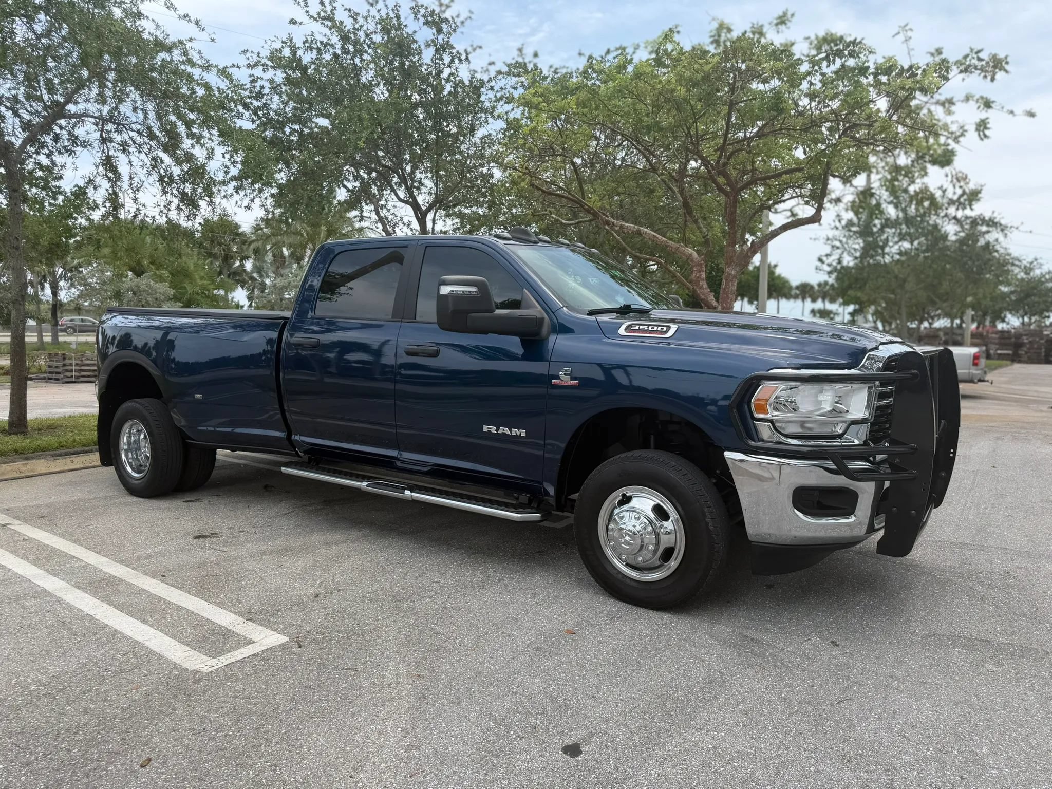 Used 2024 RAM 3500 Lone Star AWD/4WD image 7