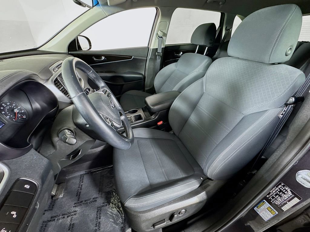 Used 2019 Kia Sorento LX w/ LX Convenience Package image 20