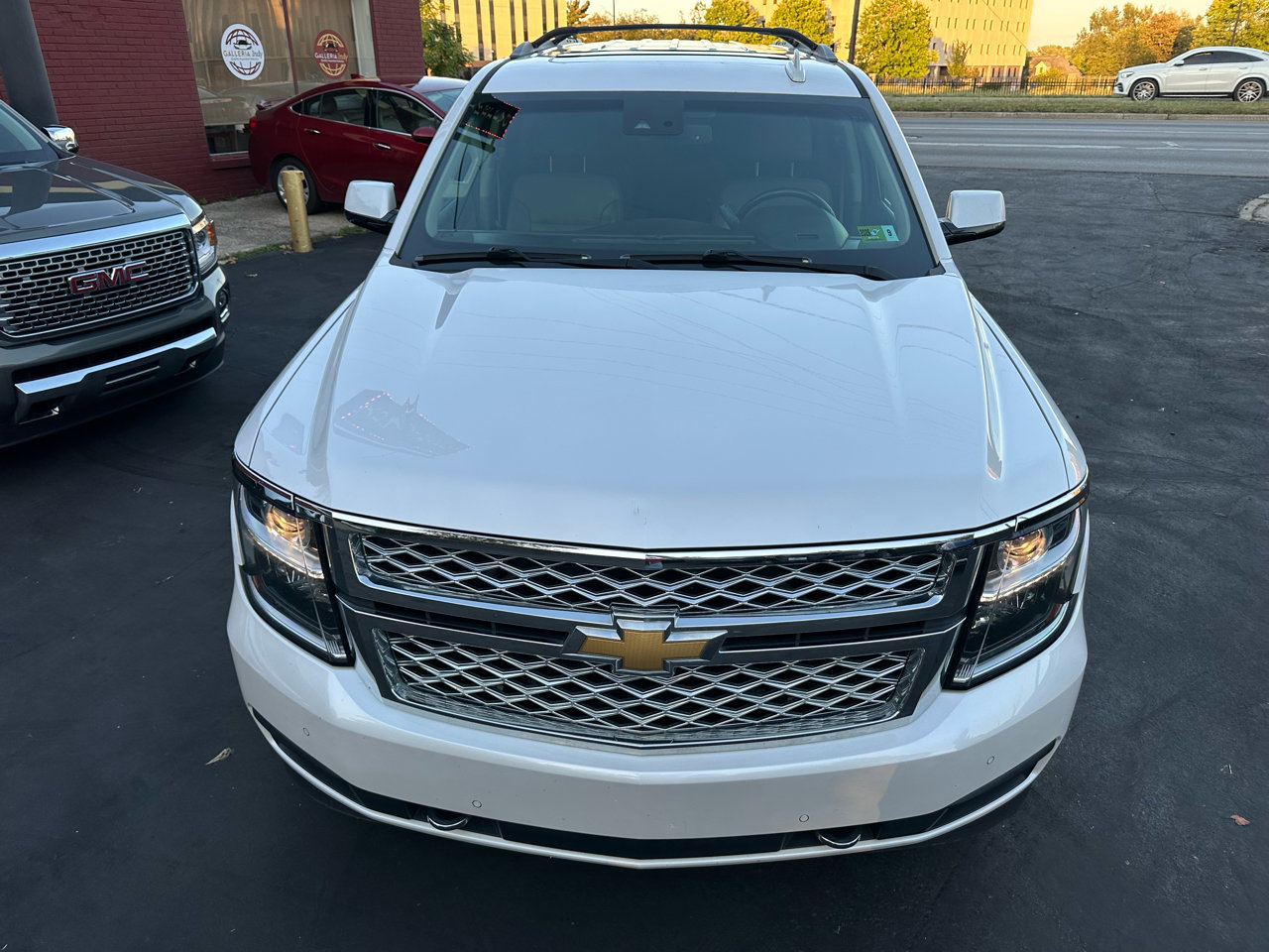 Used 2016 Chevrolet Suburban LT w/ LT Signature Package image 11