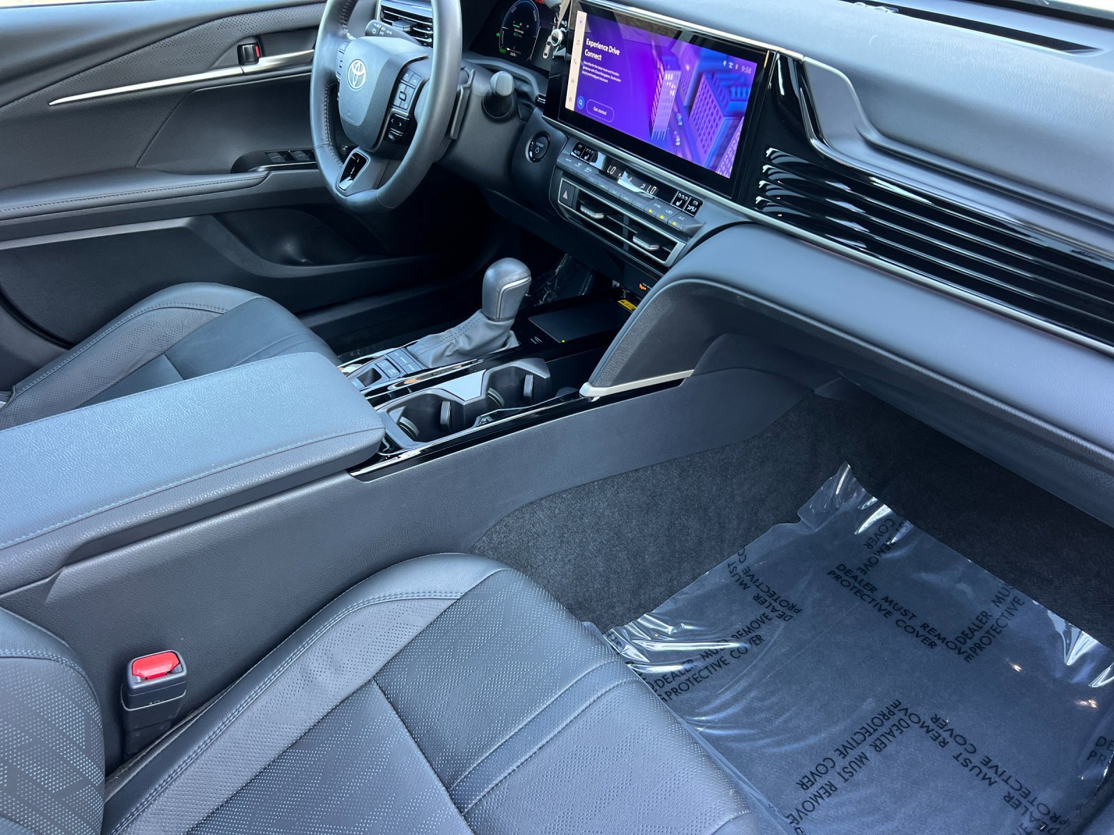 Used 2025 Toyota Camry XSE FWD image 14